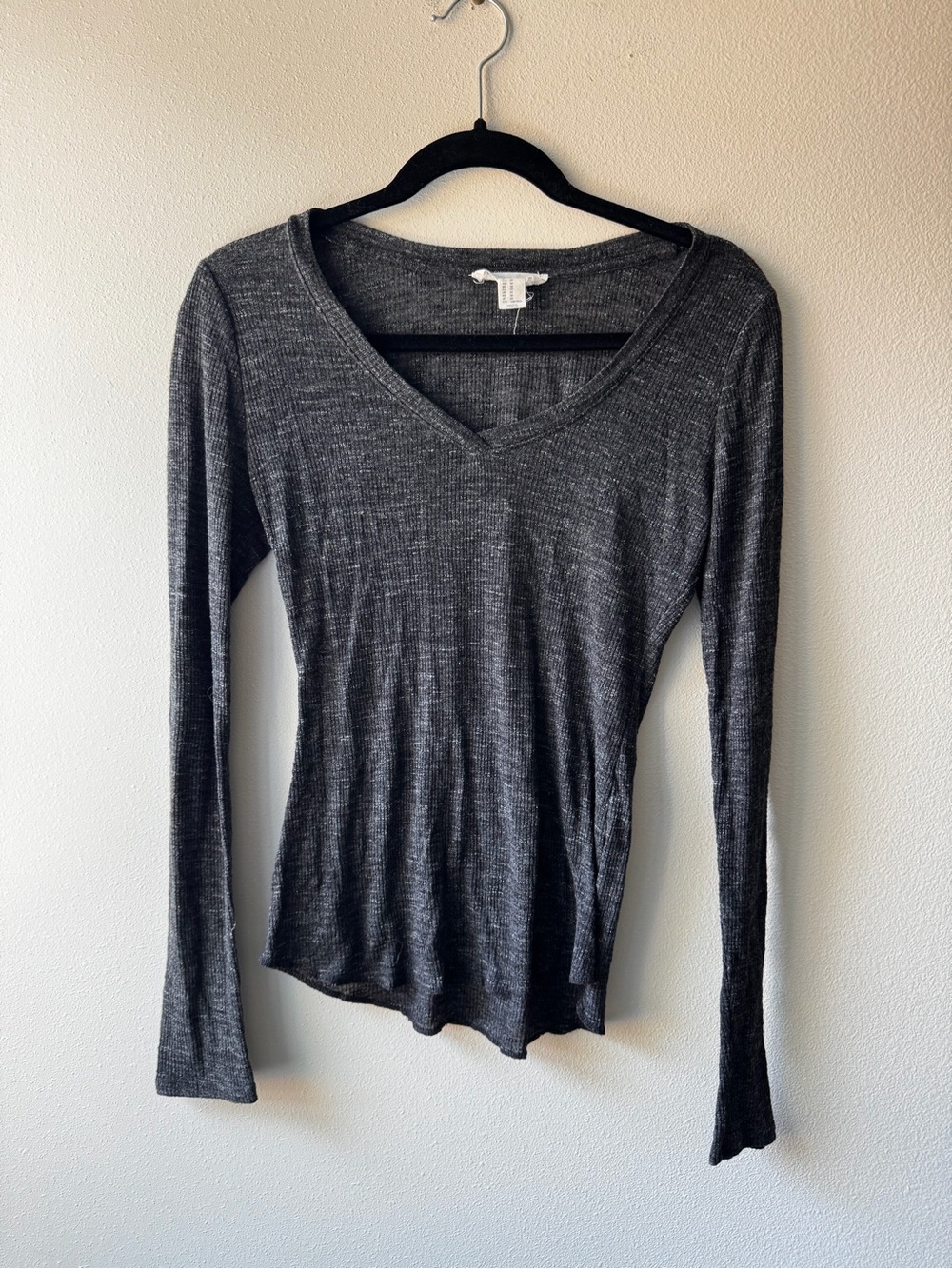Forever 21 Charcoal V-Neck Long Sleeve Top